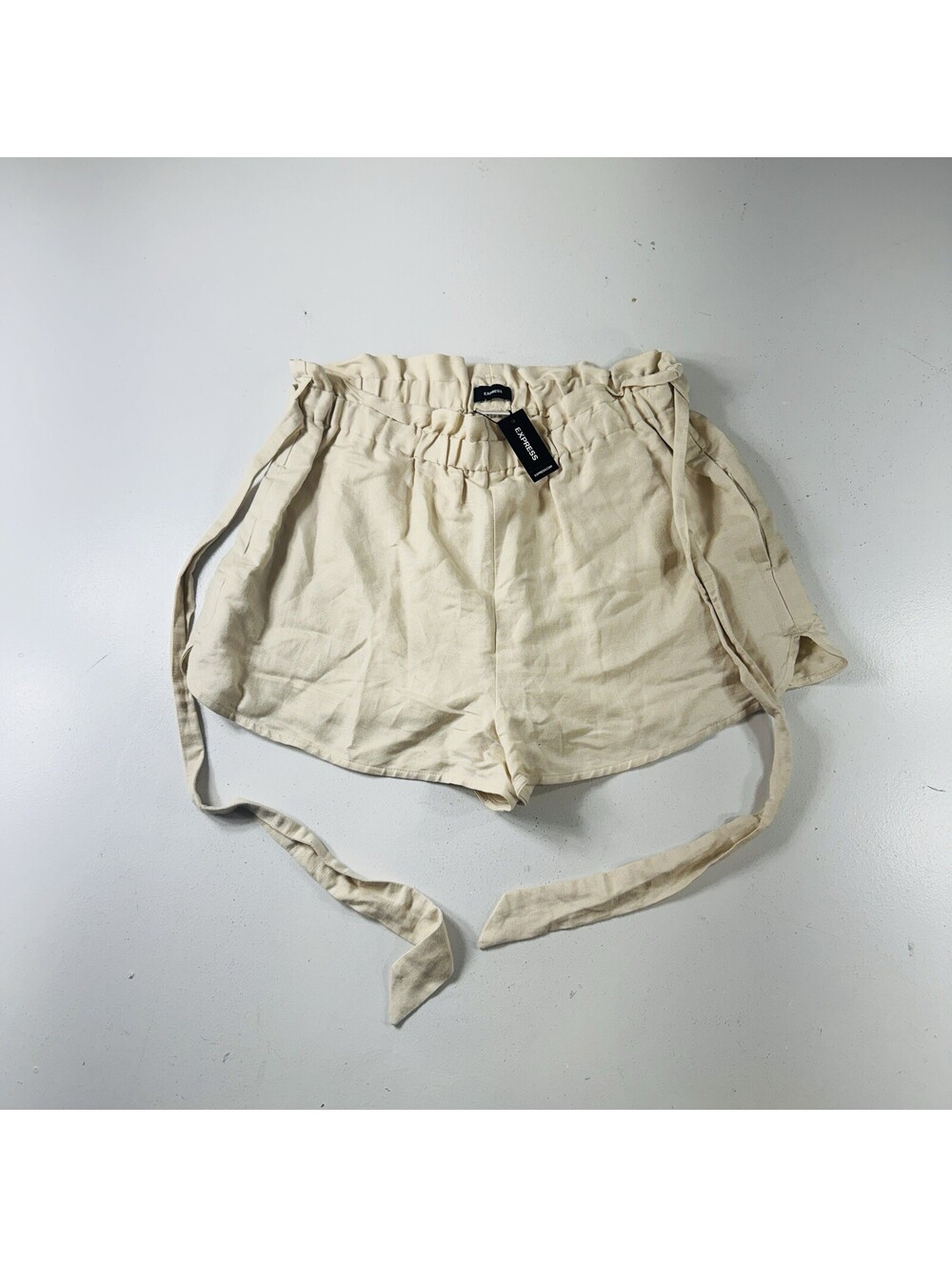 Express Linen Shorts Cream White Stretch Women’s Size Medium Brand New
